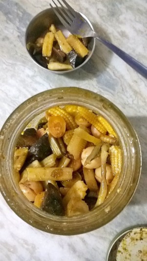 Cranberry (Karonda) Baby Corn & Beet Root pickle