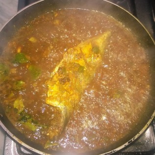 Masala Mackerel in Curry Leaves & Tamarind Gravy